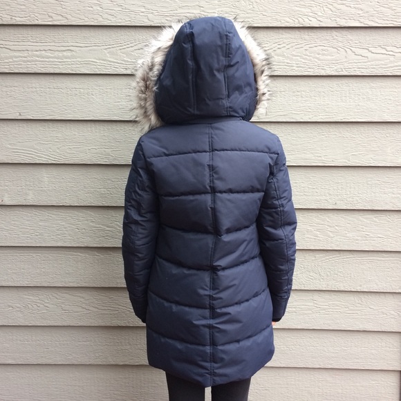 Luxurious Nautica Water Resistant Navy Warm Puffer Parka - Picture 3 of 16